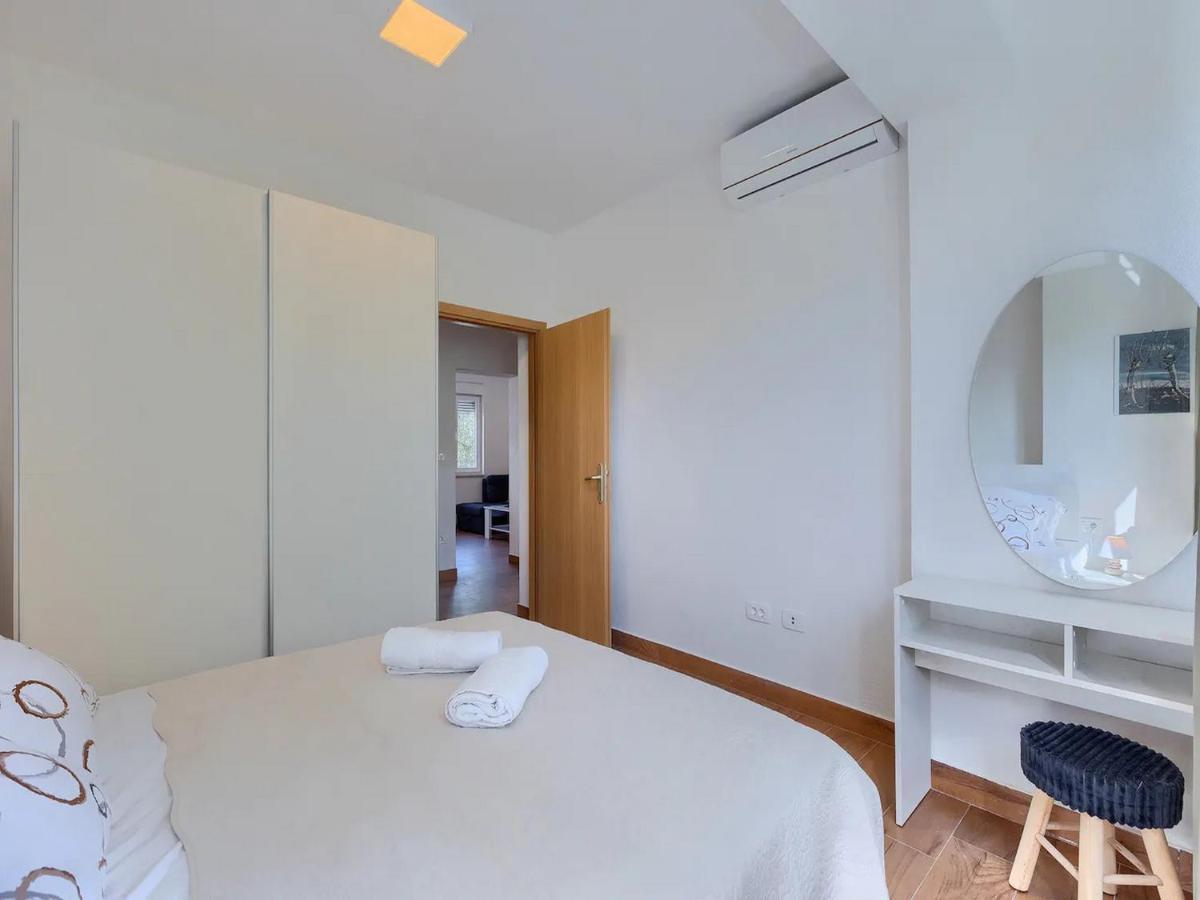 Holiday House Chill Out Loborika Marcana Екстер'єр фото