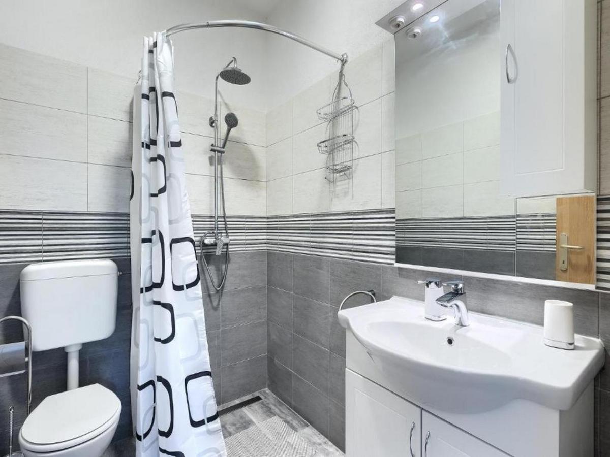 Holiday House Chill Out Loborika Marcana Екстер'єр фото