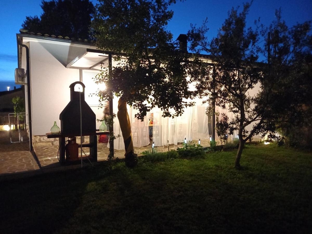 Holiday House Chill Out Loborika Marcana Екстер'єр фото