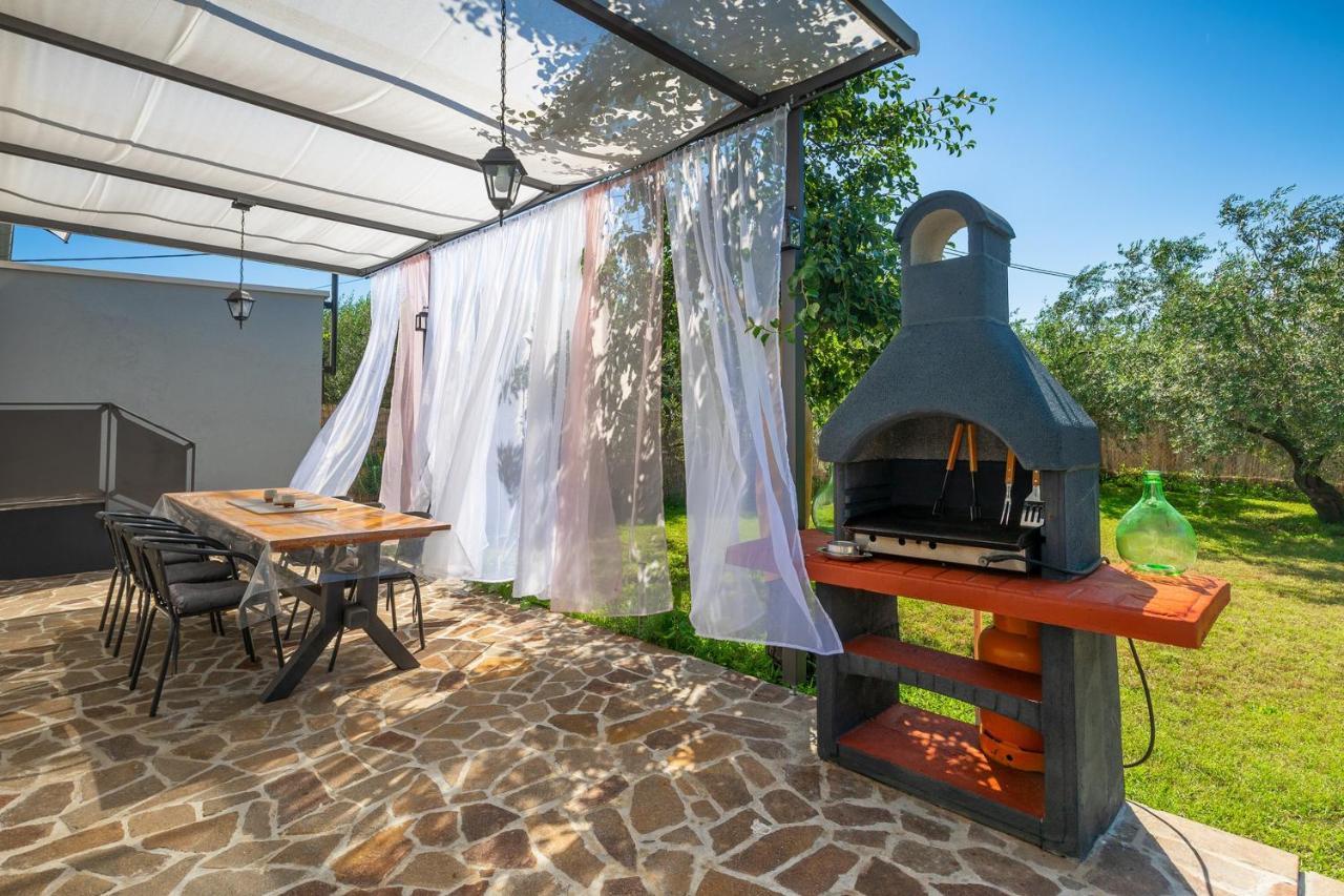 Holiday House Chill Out Loborika Marcana Екстер'єр фото
