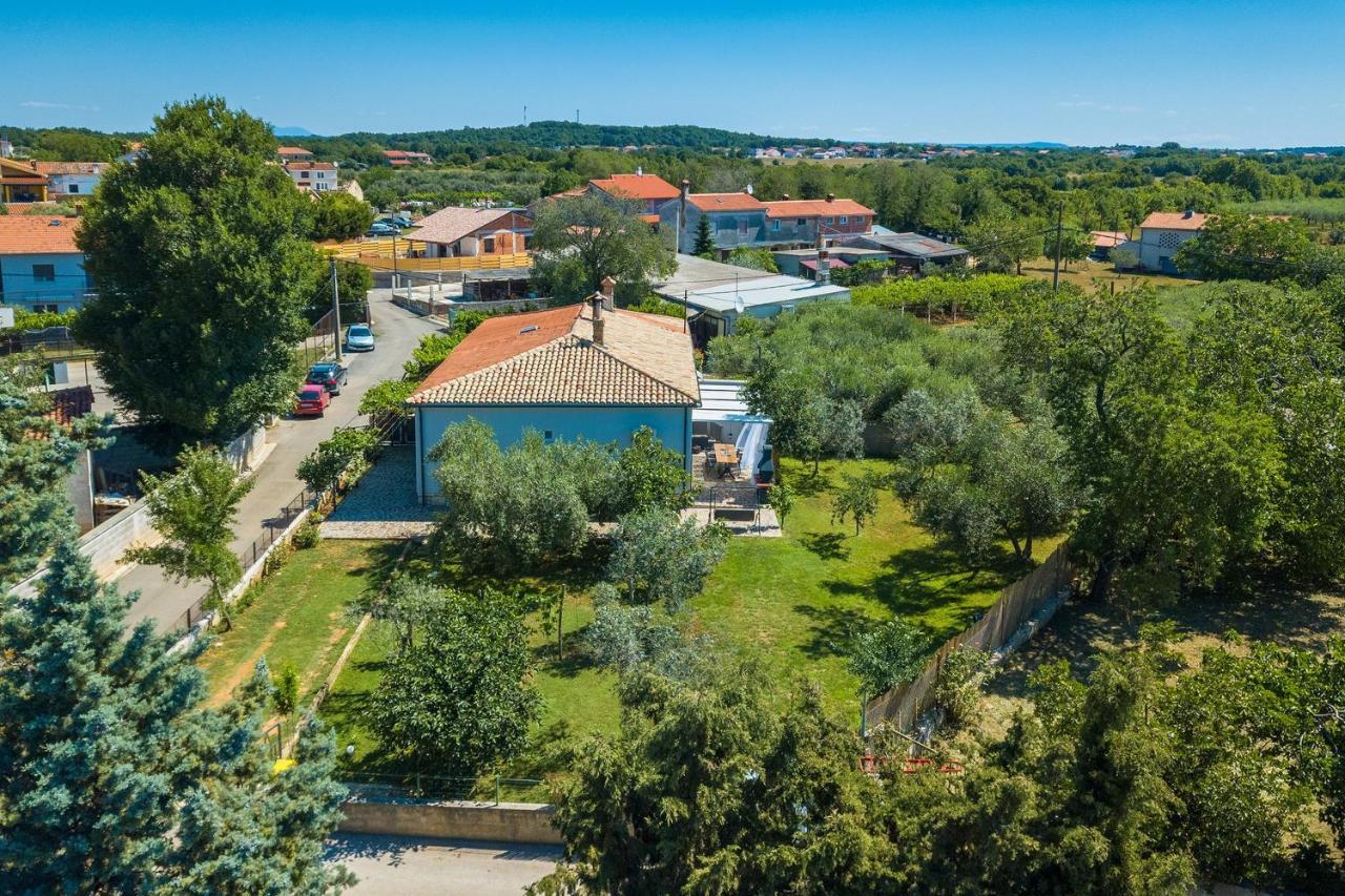 Holiday House Chill Out Loborika Marcana Екстер'єр фото